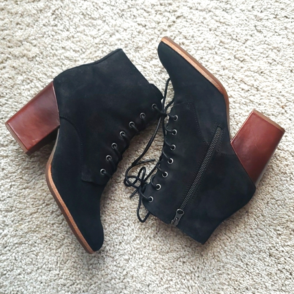 🚫SOLD 🚫 Kork-Ease Suede Lace Up Elfa Boots